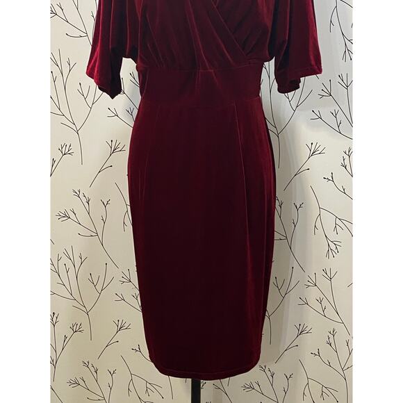 GOWNTOWN Burgundy Stretch Velvet Butterfly Sleeve Surplice LARGE Pencil Dress - Picture 5 of 8